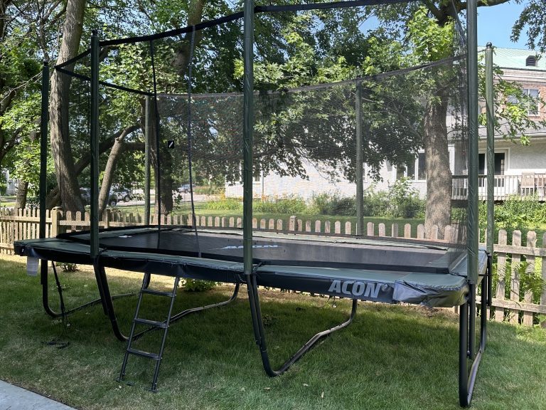 16ft rectangular trampoline assembly