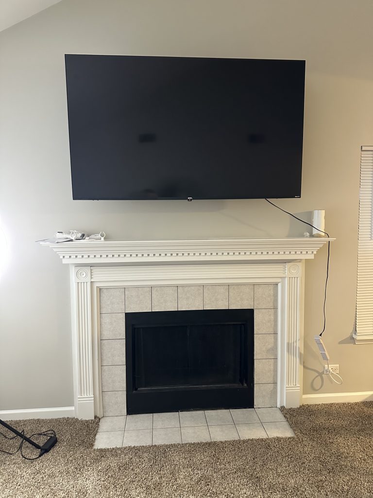 Mounting 65″ Roku TV