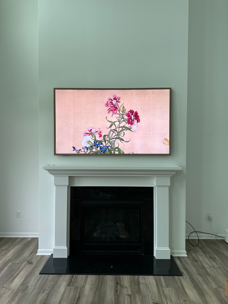 Mounting of 75″ Hisense Canvas TV