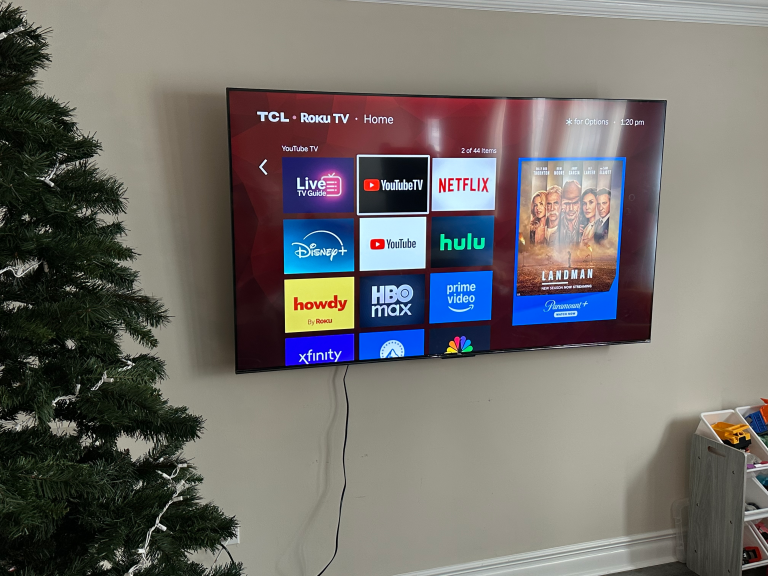 Mounting of 75″ TV