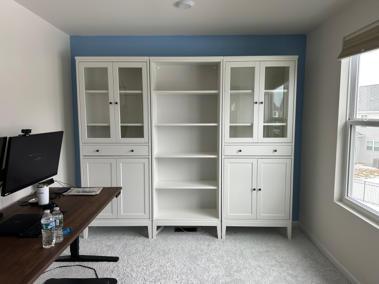 Assembly of three IDANAS cabinets