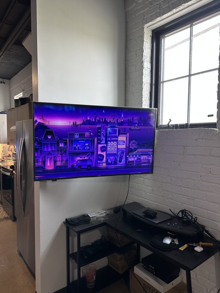 Mounting of two TVs in studio apartment